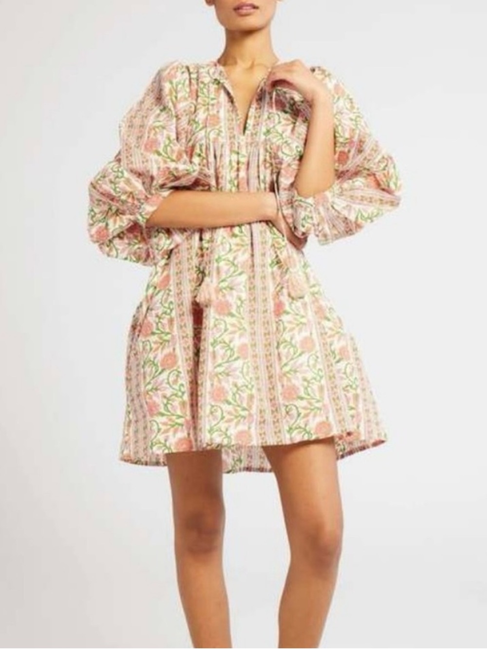 Mille Resort & Travel Daisy Mini Dress in Avignon Floral sz. XS